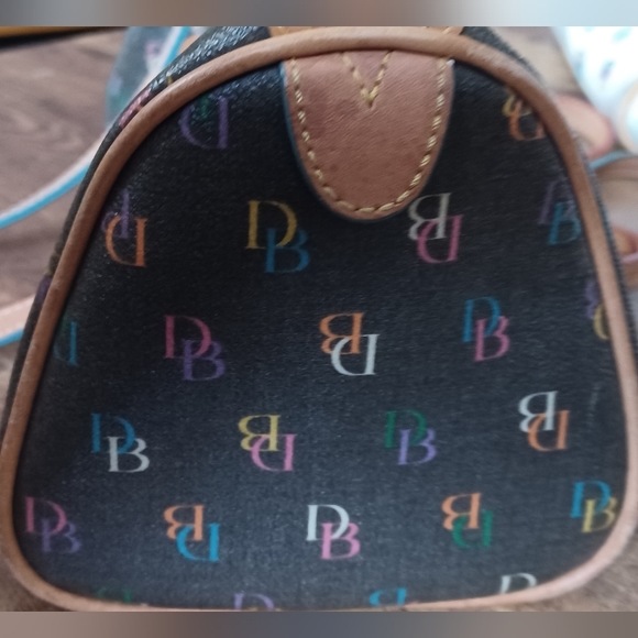 Dooney & Bourke Black Barrel Bag Signature DB Logo Coated leather crossbody - Picture 6 of 15